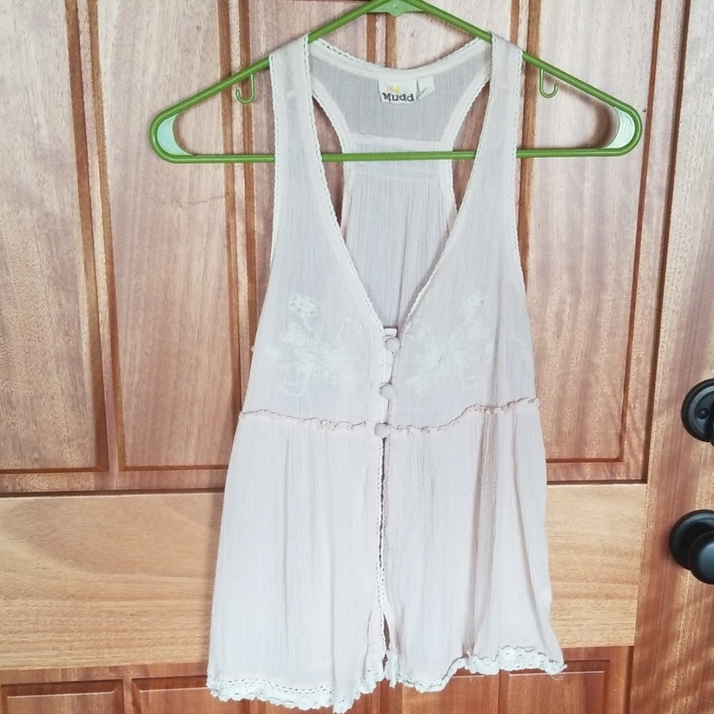 Mudd flowy sleeveless top